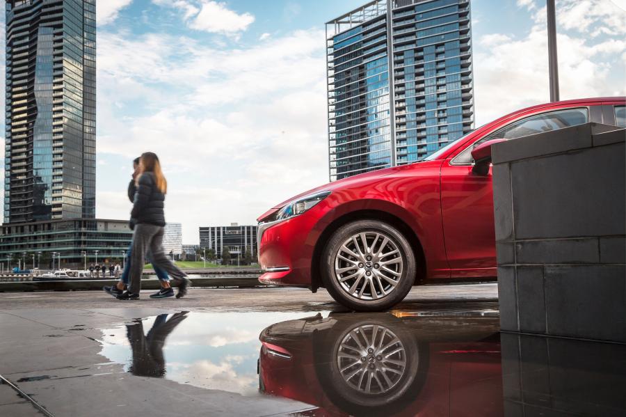 Детали экстерьера Mazda2 (DJ) 2019 года  (AU) (фото 4 из 40)